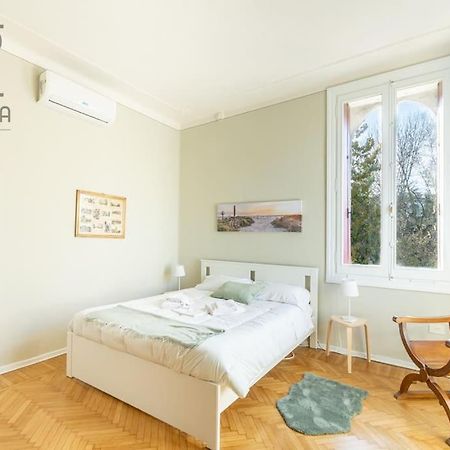 Vittoria Apartments: Viale Dante فيتشنزا المظهر الخارجي الصورة
