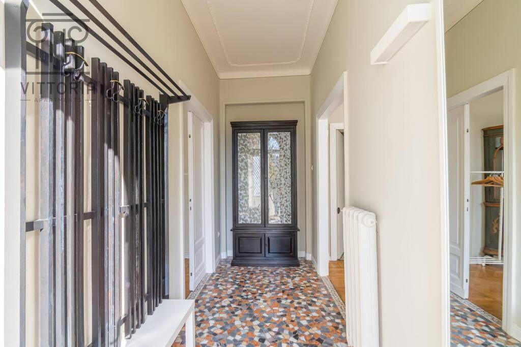 Vittoria Apartments: Viale Dante فيتشنزا المظهر الخارجي الصورة